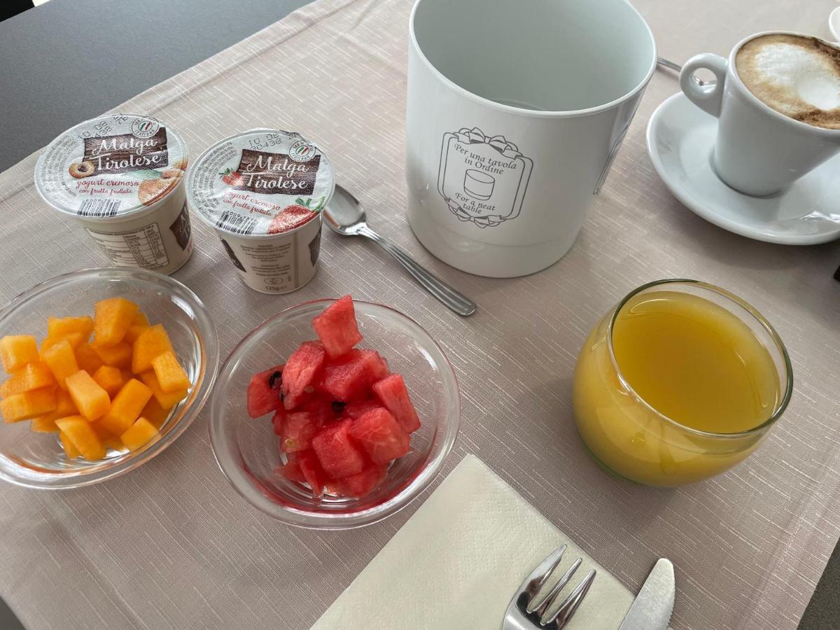 Hotel Laura 카발리노 외부 사진