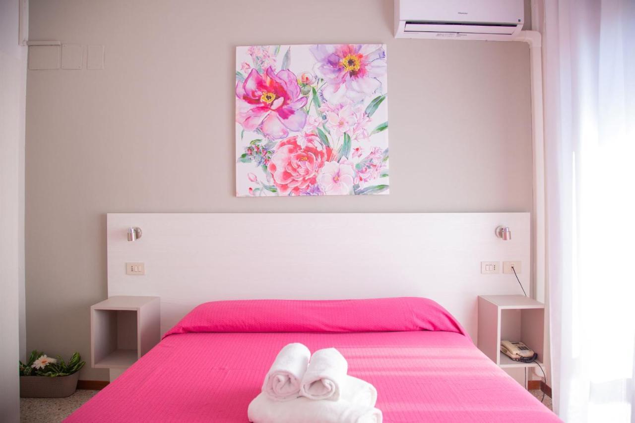 Hotel Laura 카발리노 외부 사진